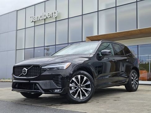 Certified 2025 Volvo XC60 B5 Plus AWD/4WD image 1