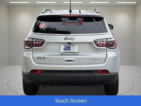 Certified 2025 Jeep Compass Limited AWD/4WD image 9