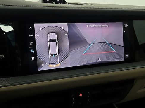 Used 2025 Porsche Cayenne Base image 21