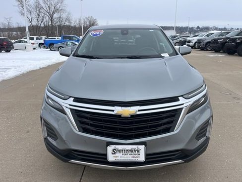 Used 2024 Chevrolet Equinox LT image 8