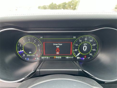 Used 2018 Ford Mustang Premium w/ Equipment Group 201A image 30