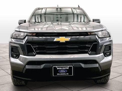 Used 2024 Chevrolet Colorado LT w/ LT Convenience Package AWD/4WD image 3