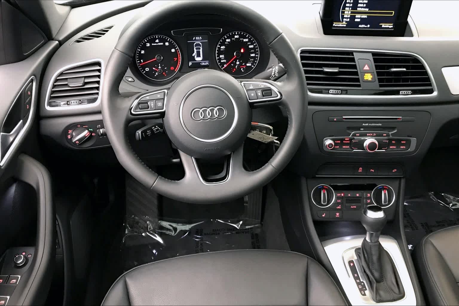 Used 2018 Audi Q3 2.0T Premium FWD image 5