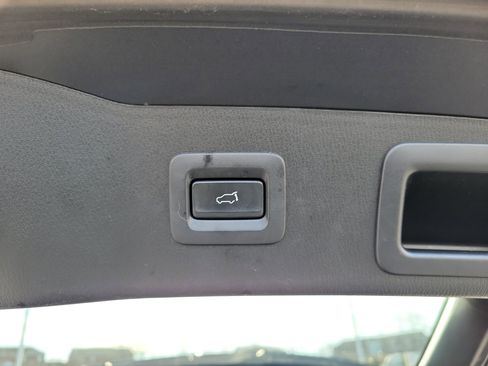 Used 2018 MAZDA CX-5 Touring w/ Preferred Equipment Package image 13