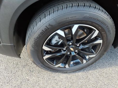 Used 2023 Chevrolet TrailBlazer LT w/ Convenience Package image 12