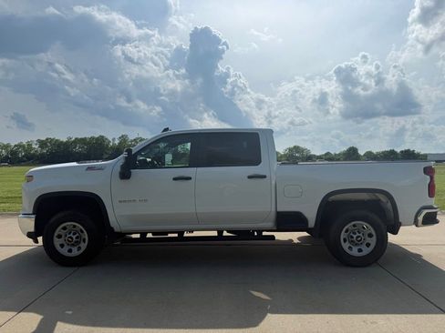 Used 2025 Chevrolet Silverado 2500 W/T w/ WT Convenience Package AWD/4WD image 8
