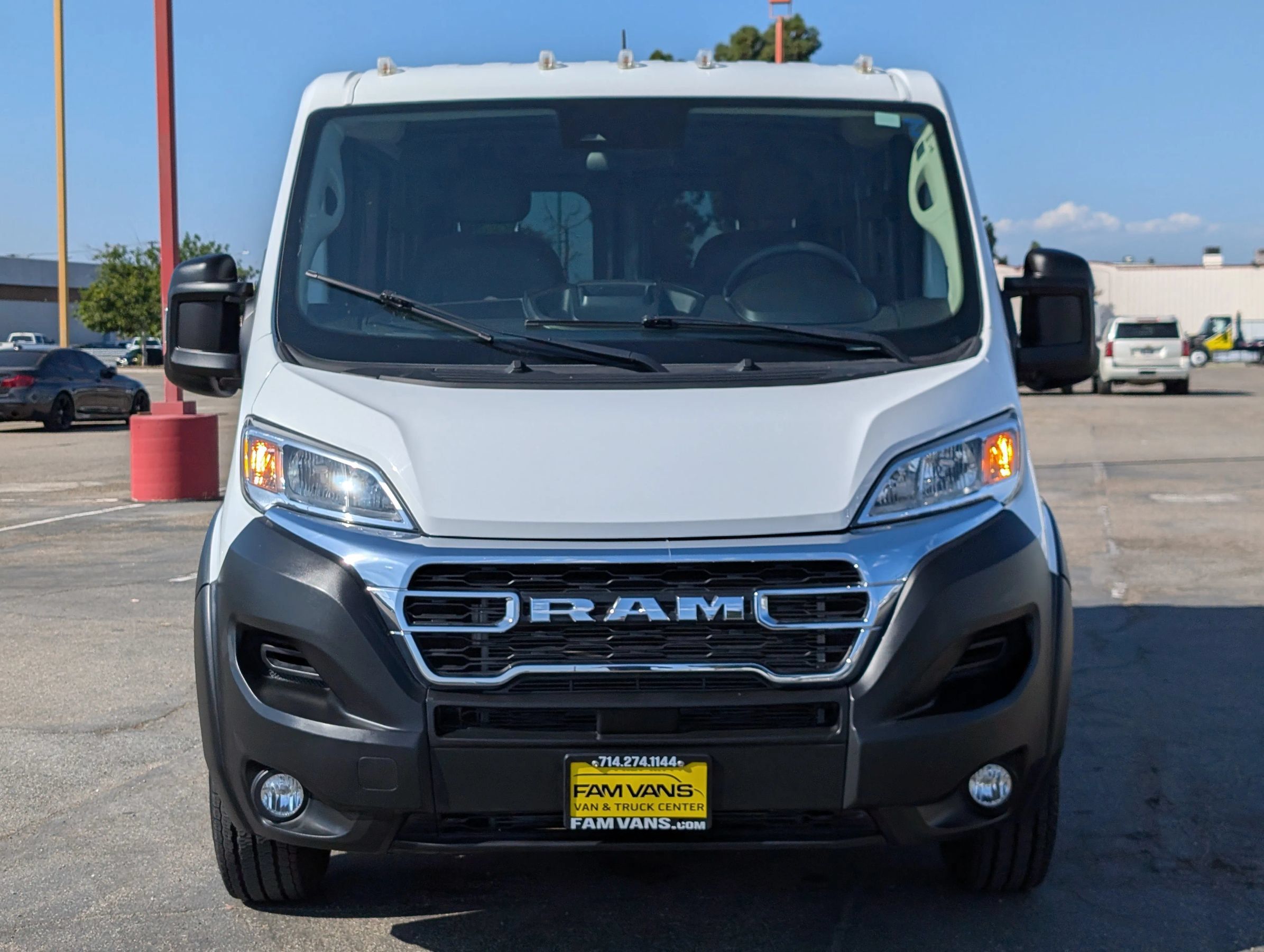 Used 2025 RAM ProMaster 2500 w/ U-Haul Equipment Group FWD image 2