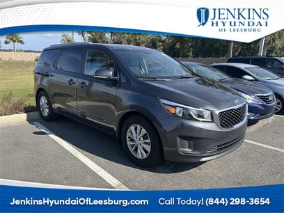 Used 2015 Kia Sedona LX