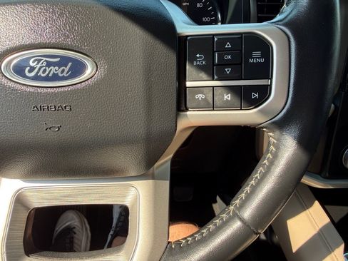 Used 2024 Ford Expedition Max XLT RWD image 33