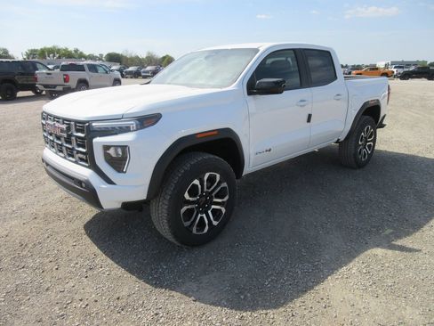 New 2026 GMC Canyon AT4 w/ Nightfall Essentials Package image 9