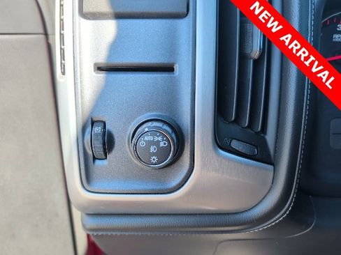 Used 2016 GMC Sierra 1500 SLE w/ SLE Value Package image 20