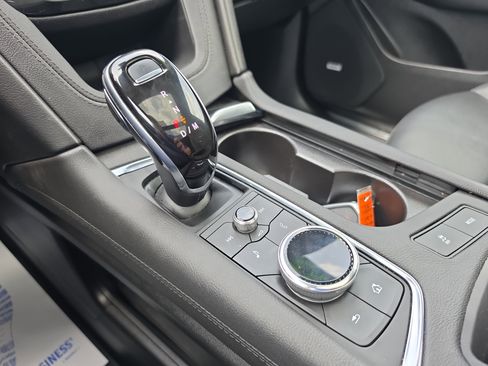 Used 2020 Cadillac XT5 Sportv AWD/4WD image 25