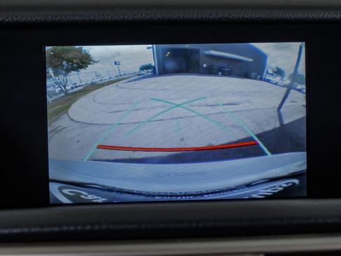 Used 2016 Lexus IS 200t image 20