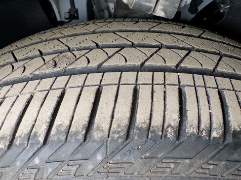 Used 2020 Tesla Model X Long Range image 39