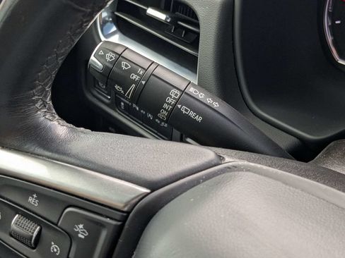 Used 2021 Chevrolet Suburban Z71 AWD/4WD image 26