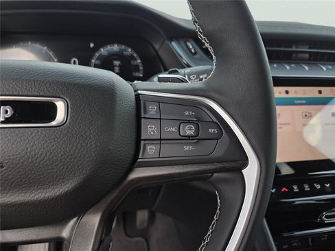 New 2026 Jeep Grand Cherokee L Limited image 29