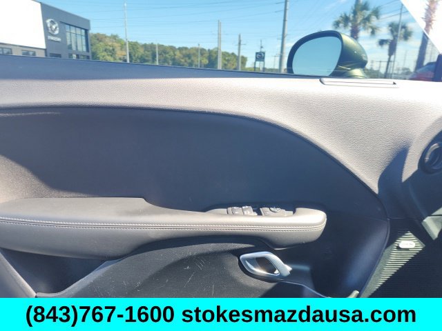 Used 2023 Dodge Challenger SXT RWD image 15