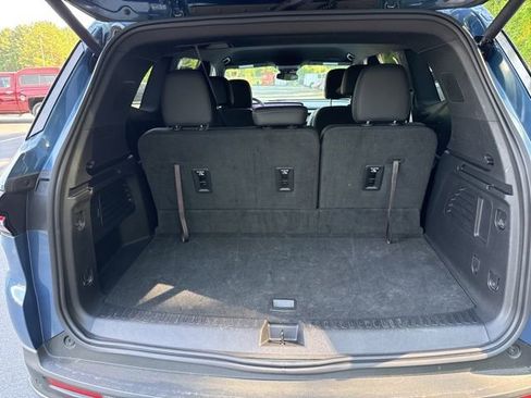 Used 2025 Buick Enclave Preferred FWD image 25