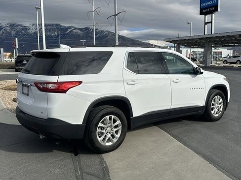 Used 2020 Chevrolet Traverse LT w/ Driver Confidence II Package image 25