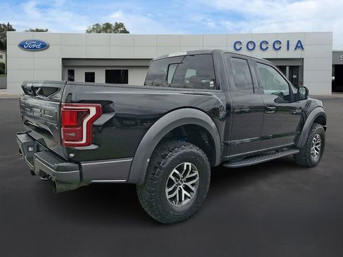Used 2017 Ford F150 Raptor w/ Equipment Group 802A Luxury image 4