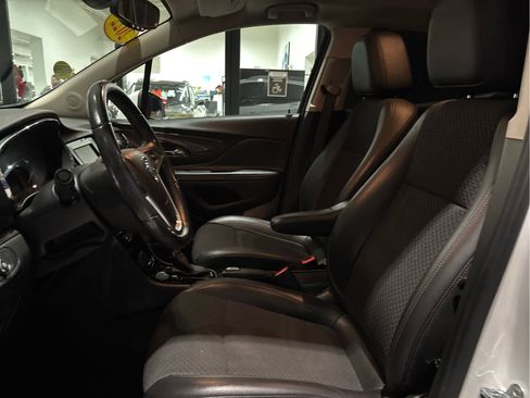 Used 2022 Buick Encore Preferred w/ Safety Package image 14