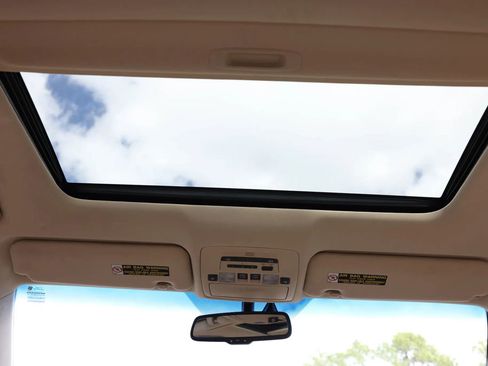 Used 2010 Lexus ES 350 image 23