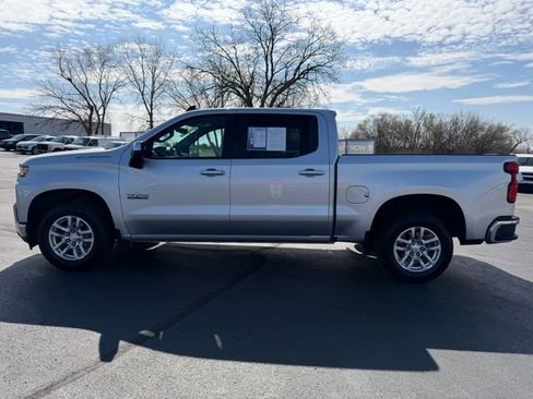Used 2019 Chevrolet Silverado 1500 LT w/ Texas Edition image 32