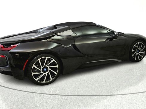Used 2019 BMW i8 Roadster AWD/4WD image 7