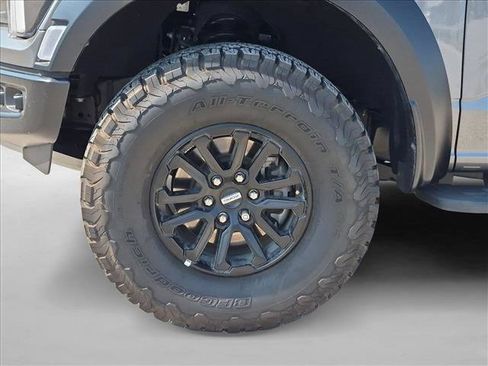 Used 2026 Ford F150 Raptor AWD/4WD image 25