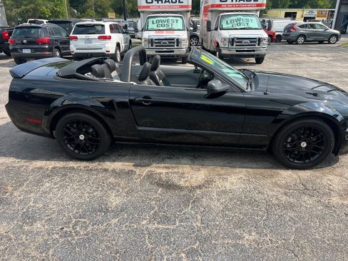 Used 2007 Ford Mustang GT Premium RWD image 31