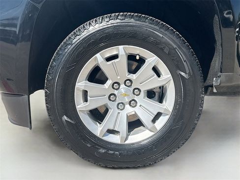 Used 2021 Chevrolet Colorado LT image 28