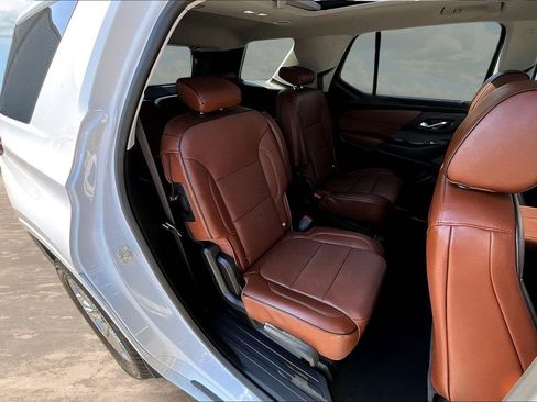 Used 2018 Chevrolet Traverse High Country image 27