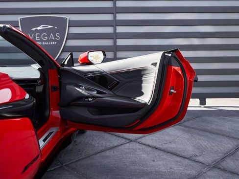 Used 2023 Chevrolet Corvette Z06 RWD image 27