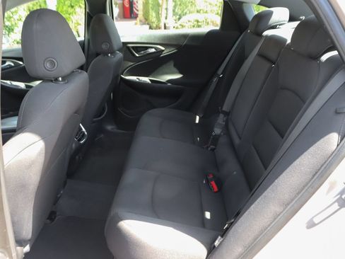 Used 2023 Chevrolet Malibu LT w/ Driver Confidence Package FWD image 34