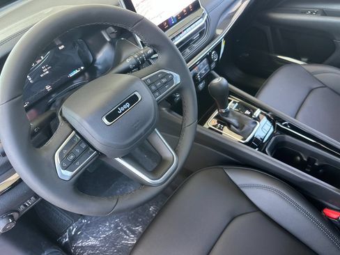 New 2026 Jeep Compass Limited AWD/4WD image 10