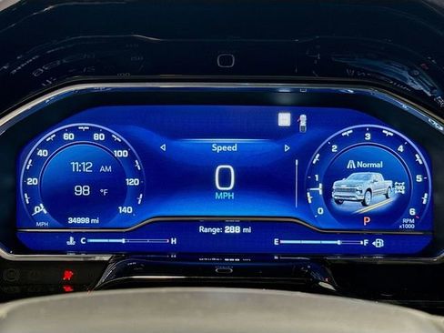 Used 2022 Chevrolet Silverado 1500 LTZ w/ LTZ Convenience Package II AWD/4WD image 12