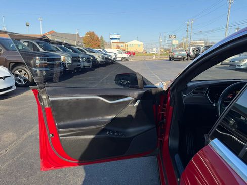 Used 2014 Tesla Model S P85D image 45