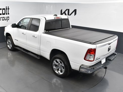 Used 2019 RAM 1500 Big Horn AWD/4WD image 12