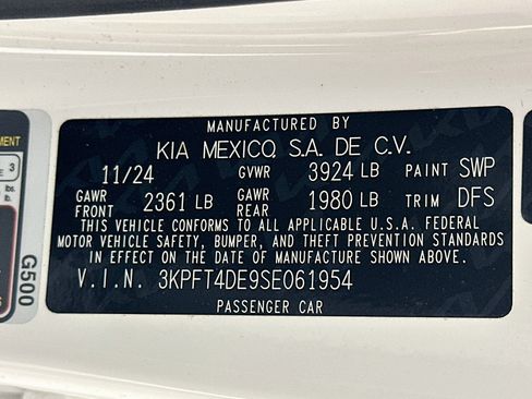 Used 2025 Kia K4 FWD image 12