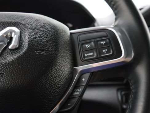 Used 2022 RAM 2500 Laramie AWD/4WD image 15