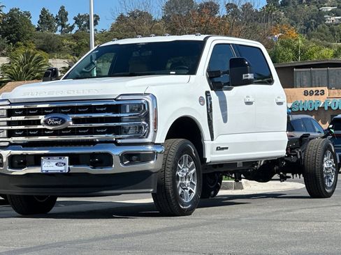 New 2026 Ford F350 Lariat image 7