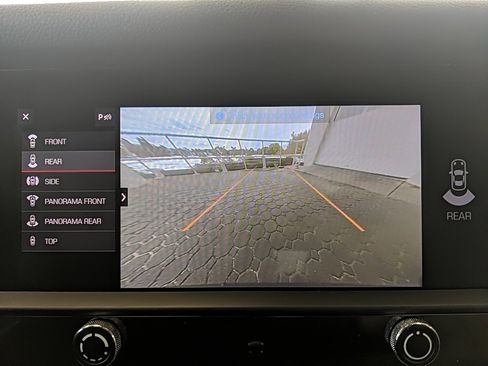 Used 2022 Porsche Macan image 20