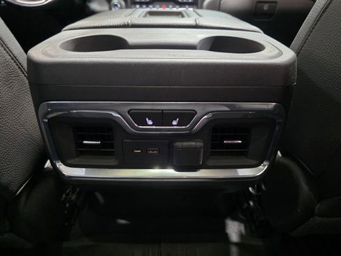 Certified 2021 GMC Sierra 3500 Denali AWD/4WD image 23