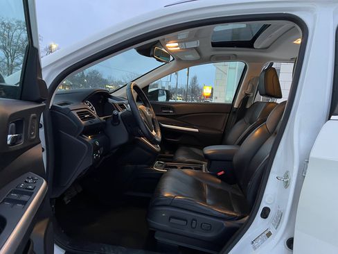 Used 2016 Honda CR-V Touring image 17