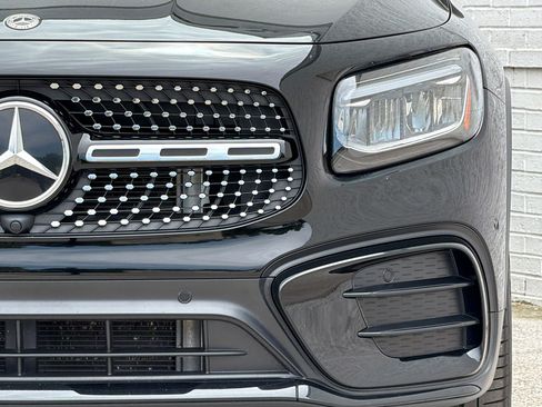 Certified 2024 Mercedes-Benz GLB 250 image 12
