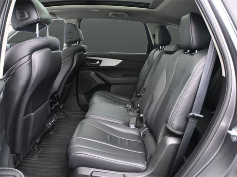 Certified 2023 Acura MDX SH-AWD w/ Technology Package image 8