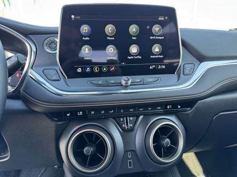 Used 2023 Chevrolet Blazer Premier image 25