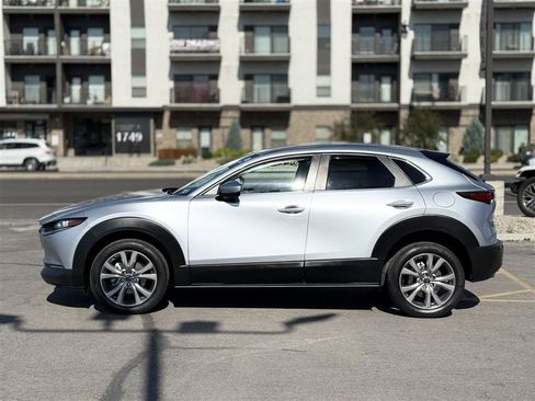 Used 2020 MAZDA CX-30 AWD w/ Select Package image 3
