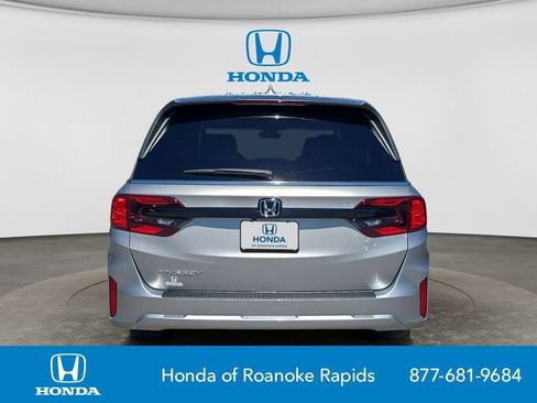 New 2026 Honda Odyssey EX-L image 4