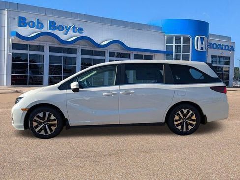 New 2026 Honda Odyssey EX-L image 2